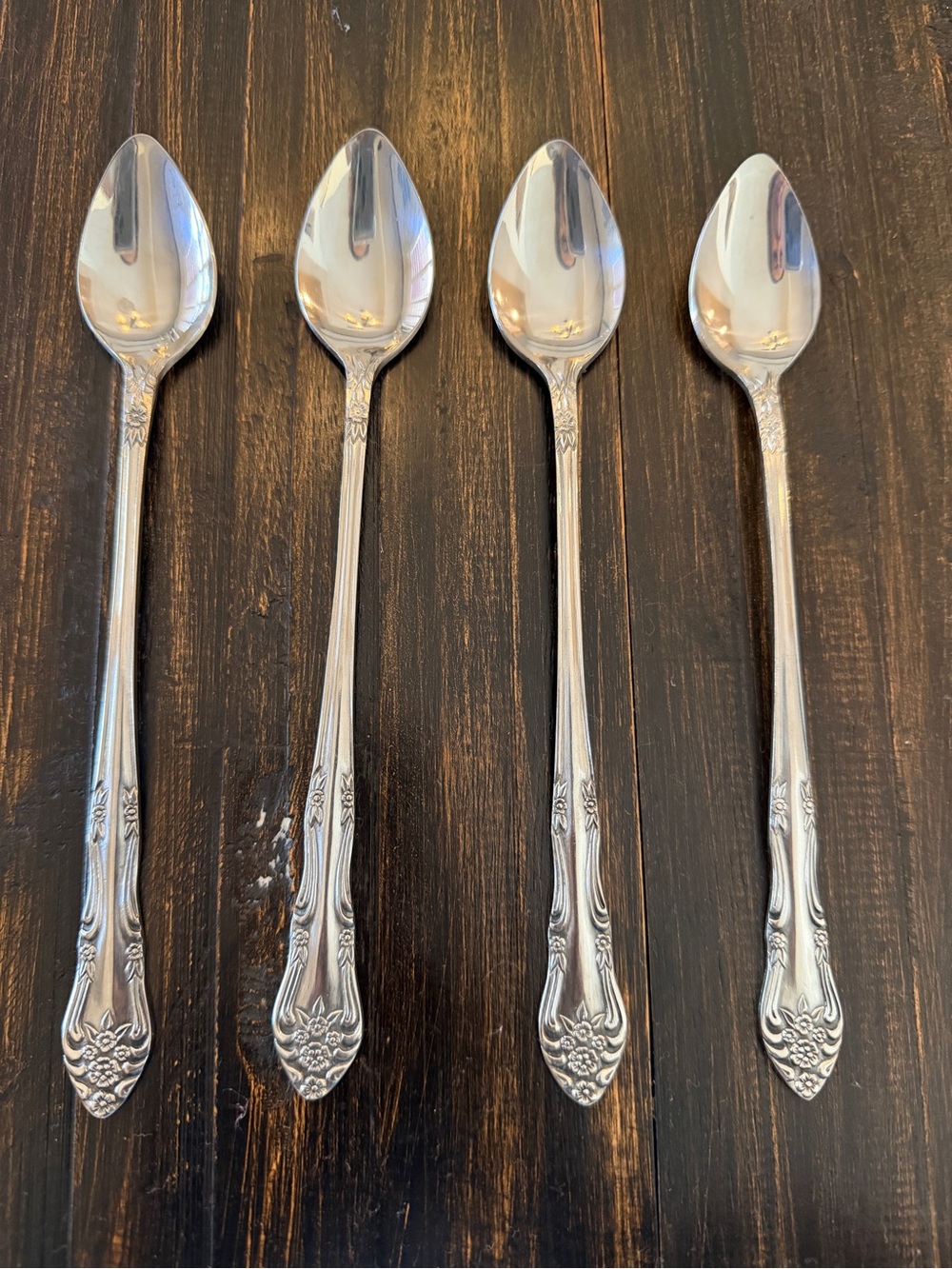 Lot of 4 Rogers Stainless Korea Floral Iced Tea Spoons 7.5” Vintage Flatware